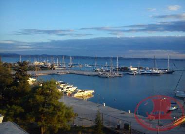Aretsou settlement, the harbour of Marina and its two basins.