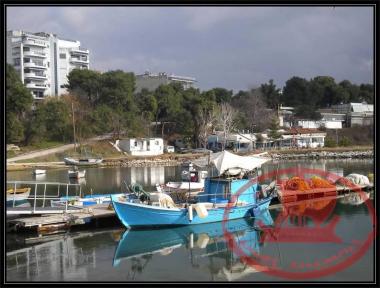 Το μικρό λιμανάκι της Νέας Κρήνης