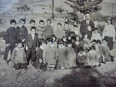 Bαθυσπηλο Κυργίων Δημοτικό Σχολείο 1967