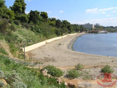 Aretsou Beach
