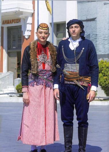Παραδοσιακές Φορεσιές Νικόπολης Πόντου