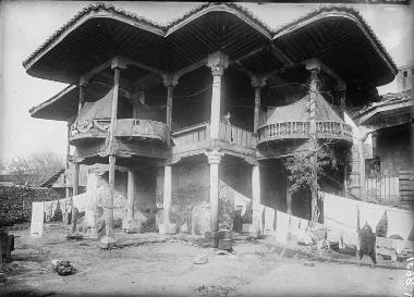 The Mevlevi Hane tekkeh in Thessaloniki, in photographs from 1917-1918.