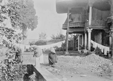 The Mevlevi Hane tekkeh in Thessaloniki, in photographs from 1917-1918.