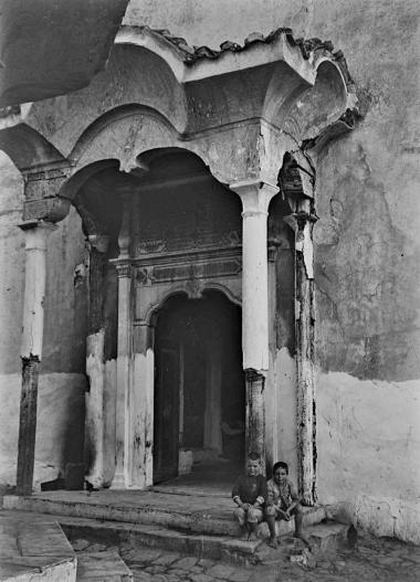 The Mevlevi Hane tekkeh in Thessaloniki, in photographs from 1917-1918.