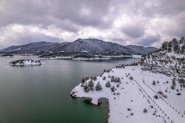 Aoos Lake