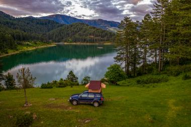 Aoos Lake