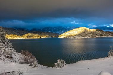 Aoos Lake