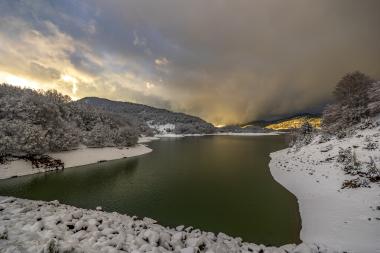 Aoos Lake