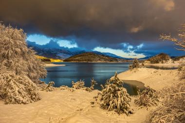 Aoos Lake
