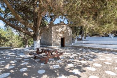Ζωοδόχος Πηγή, Σιάννα