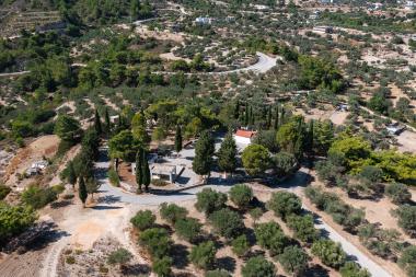 Μονή Αγίας Τριάδας, Ψίνθος