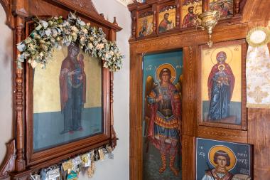 Saint Anna, Kalavarda