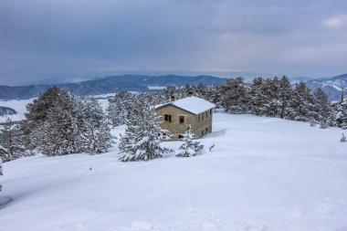 Mavrovouni (Black Mountain) - Flegga