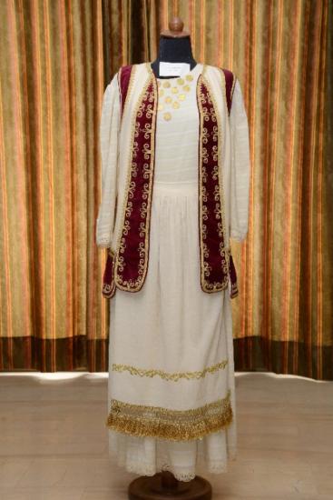 Η φορεσιά της Ελευσίνας