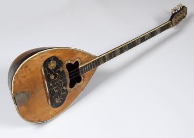 Bouzouki