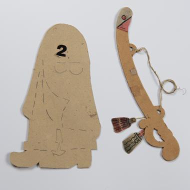Cardboard (1894 -1923).