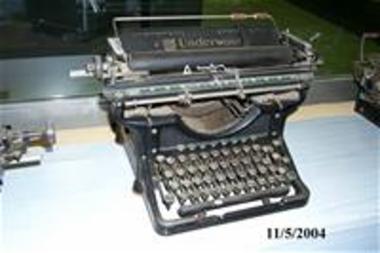 Γραφομηχανή Underwood