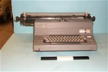 Γραφομηχανή Olivetti