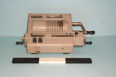 Αριθμομηχανή Original Odhner