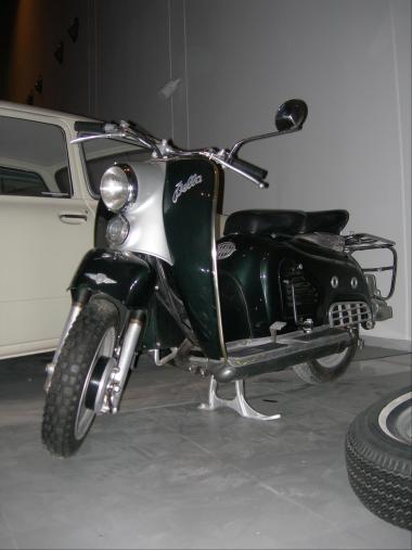 Μοτοσικλέτα Zundapp Bella