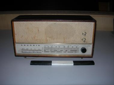Ραδιόφωνο Grundig
