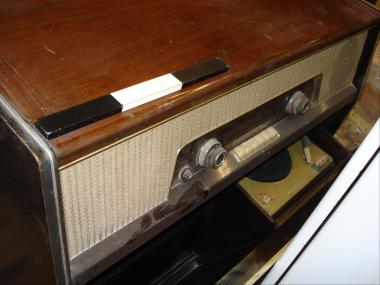 Ραδιοπικάπ Philips