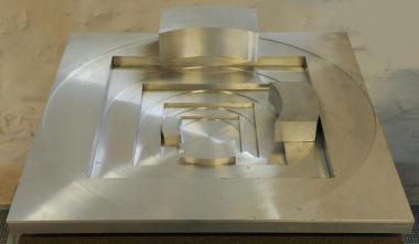 Σύνεκτρον - Τετράγωνο - Κύκλος