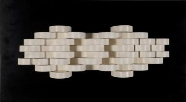 Άσπρο ανάγλυφο