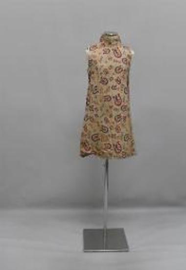 Χάρτινο φόρεμα