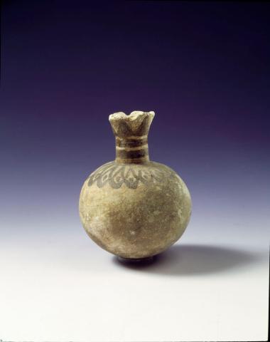 Αγγείο σε σχήμα ροδιού εισηγμένο από την Αίγυπτο