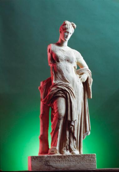 Άγαλμα Αφροδίτης Υπολυμπιδίας