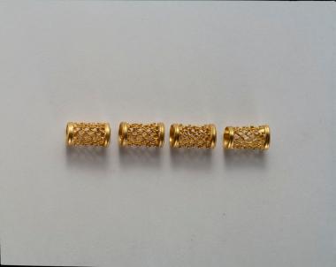 Κυλινδρικές  χάντρες περιδεραίου