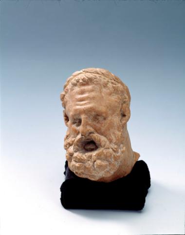 Κεφαλή πήλινου ειδωλίου Ηρακλή