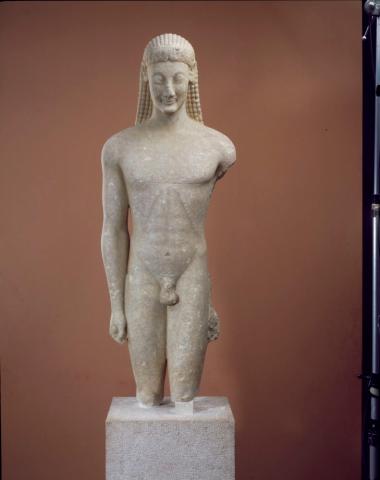 Μαρμάρινος αρχαϊκός Κούρος