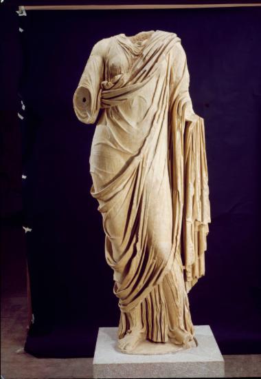 Ρωμαϊκό αντίγραφο αγάλματος Αρτέμιδος