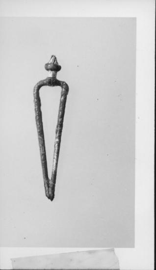 Ασημένια διπλή περόνη