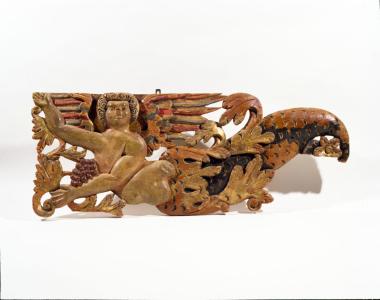 Επίστεψη εικονοστασίου με παράσταση γοργόνας