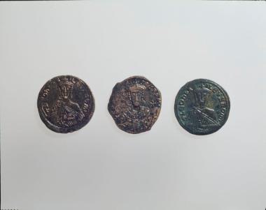 Φόλλις (εμπρ.)