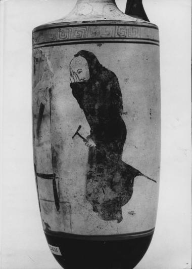 Αττική λευκή λήκυθος. Επίσκεψη ηλικιωμένης γυναίκας σε τάφο.