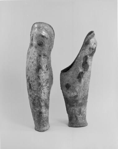 επιχρυσωμένες χάλκινες κνημίδες