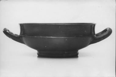 Αττική μελαμβαφής κύλικα τύπου Ρήνειας