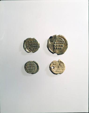 Μολυβδόβουλλο Μύρωνα (οπισθ.)