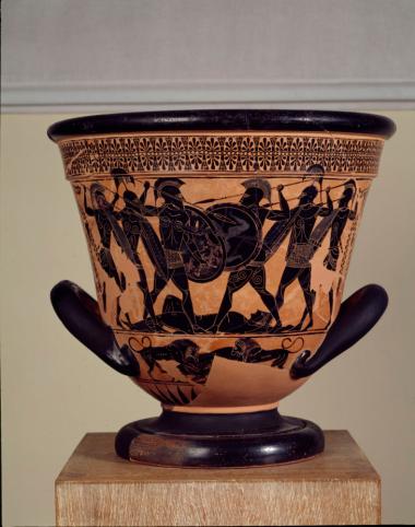 Εργαστήριο Εξηκία. Καλυκόσχημος κρατήρας με παράσταση μάχης Ελλήνων και Τρώων γύρω από το νεκρό Πάτροκλο.