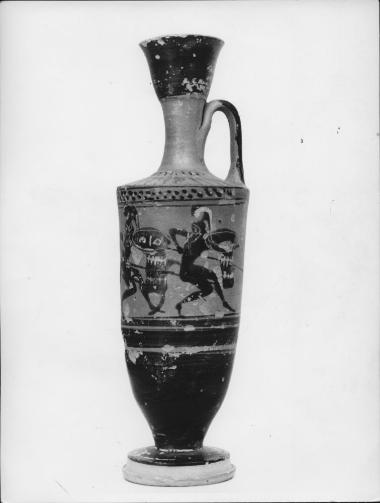 Αταύτιστη λήκυθος.