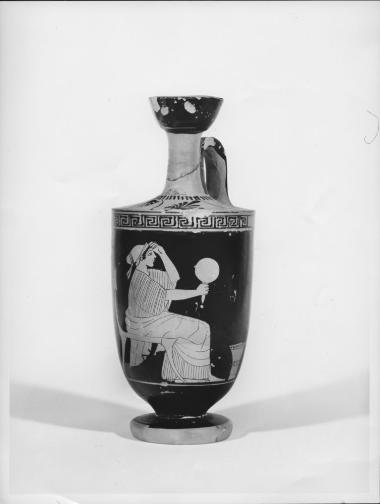 Ερυθρόμορφη λήκυθος. Ζ. του Sabouroff.