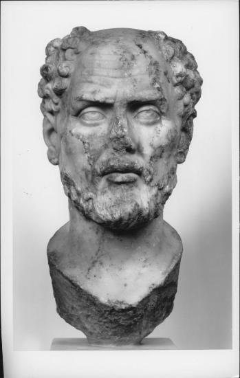 Εικονιστική κεφαλή ηλικιωμένου κοσμητού