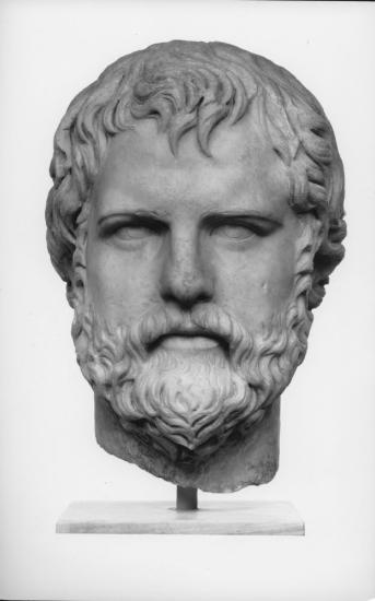 Εικονιστική κεφαλή κοσμητού