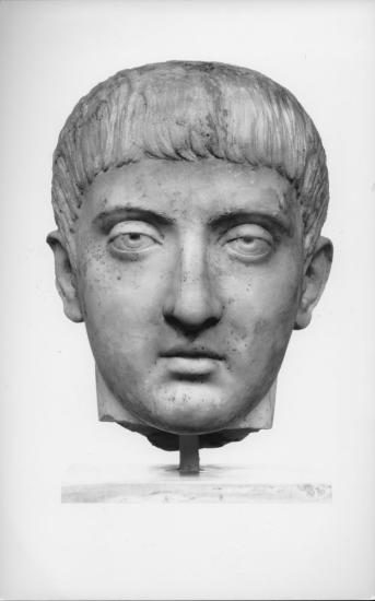 Κεφαλή εφήβου