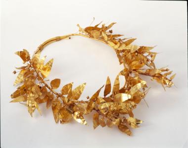 Χρυσό στεφάνι μυρτιάς