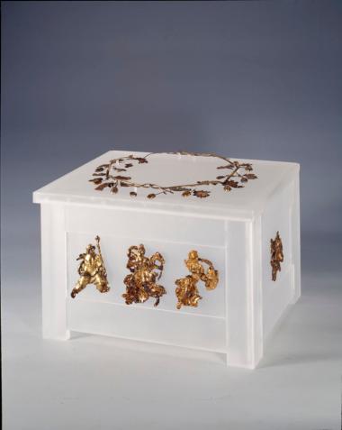 Επίχρυσα ελάσματα που εικονίζουν θεότητες